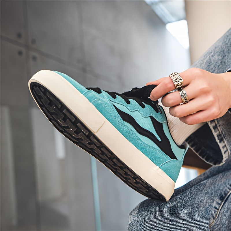 trendy skate shoes men s breathable non slip lace shoes details 9